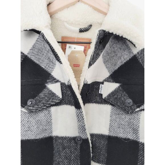 NWT Levi's Black and White Plaid Sherpa Trucker Jacket - Small - Picture 10 of 12